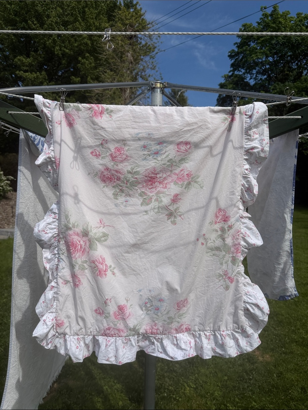 Simply Shabby Chic Blue Script Label on Cream Fabric
